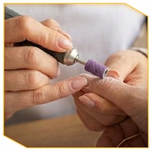 Nakladki-na-frezy-do-frezarki-WALEC-gradacja-240-100szt-FIOLETOWE-manicure-Marka-Lewer.jpg